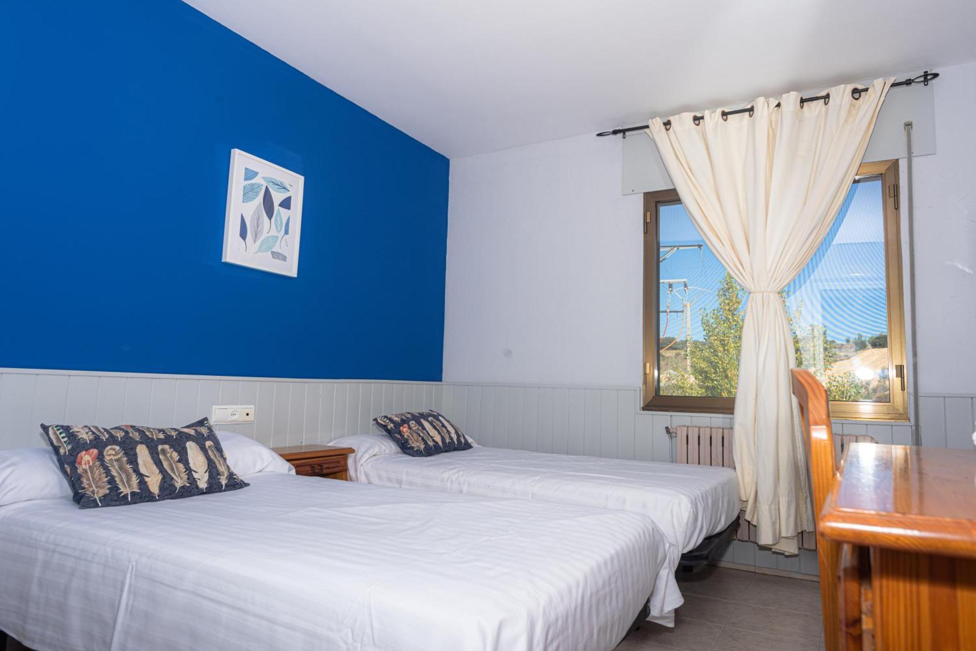 Hostal Venta De Valcorba Soria Luaran gambar