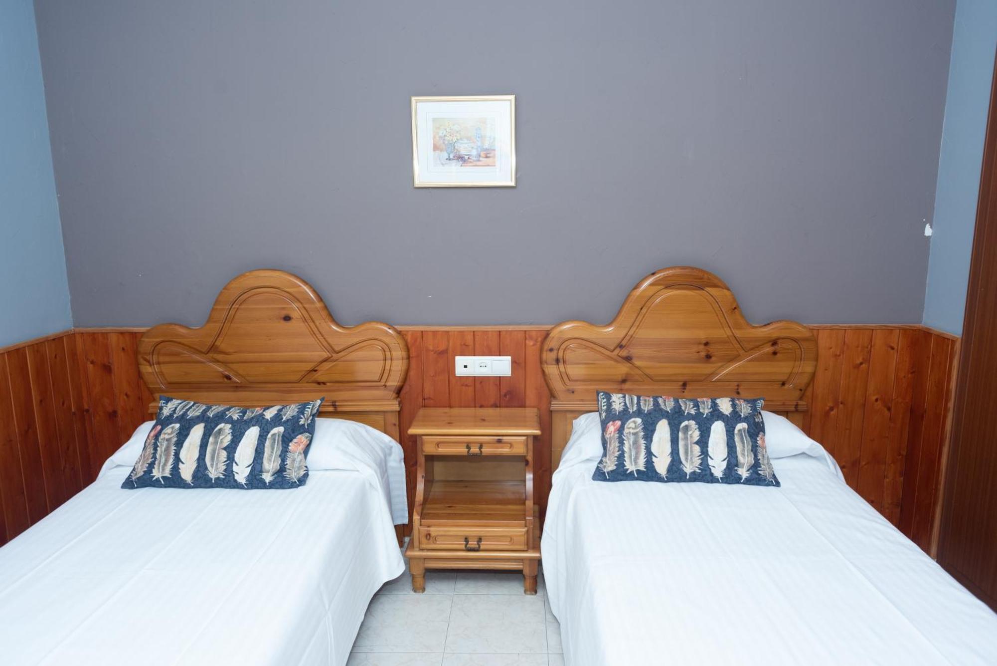 Hostal Venta De Valcorba Soria Luaran gambar