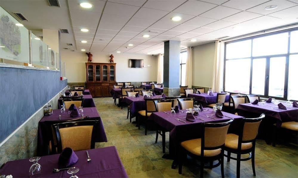 Hostal Venta De Valcorba Soria Luaran gambar